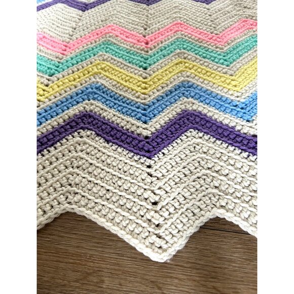 Handmade Chevron Colorful Knit Crochet Blanket Pink Teal Yellow Blue VTG 76x57 - Picture 12 of 12